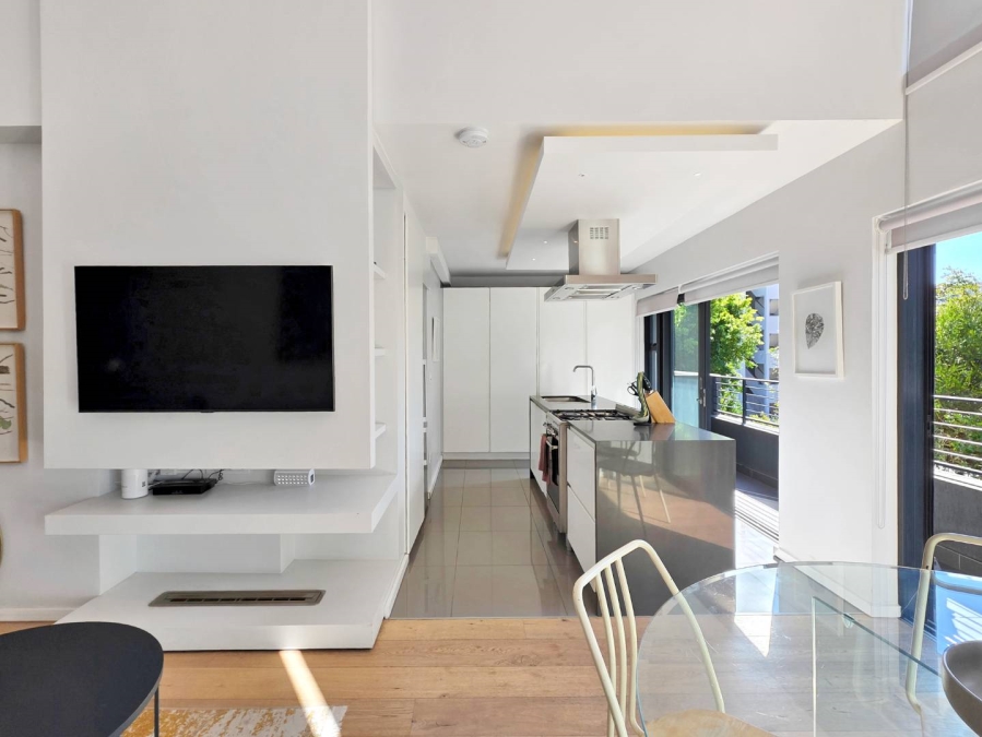 2 Bedroom Property for Sale in Sea Point Western Cape